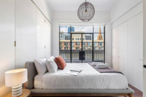 Majorca Classic - Boutique Flinders Lane Balcony Pad, Melbourne